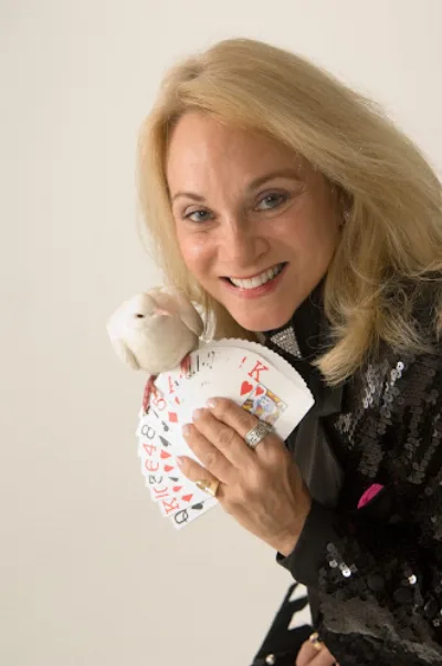 Madeleine The Magician