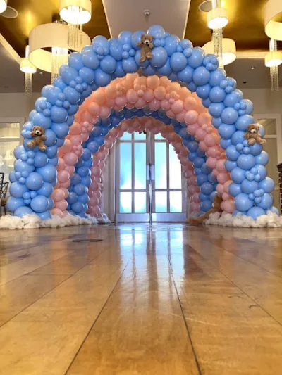 Puff and blooms balloons